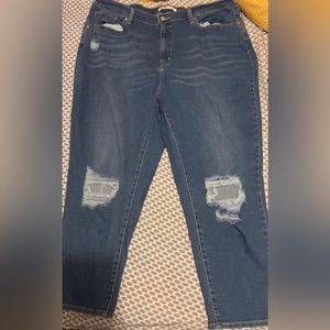 Size 22w boyfriend fit Levi Strauss jeans